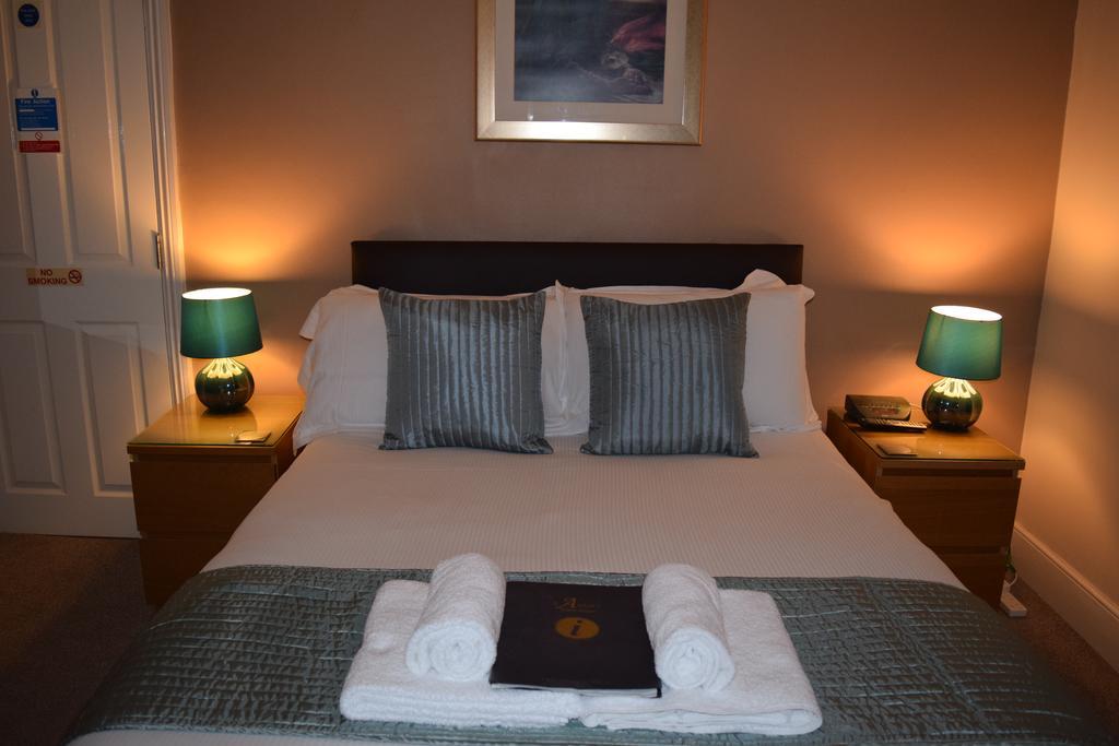 St Aubyn'S Guest House 布里奇沃特 外观 照片